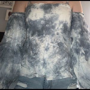 american eagle off the shoulder shirt